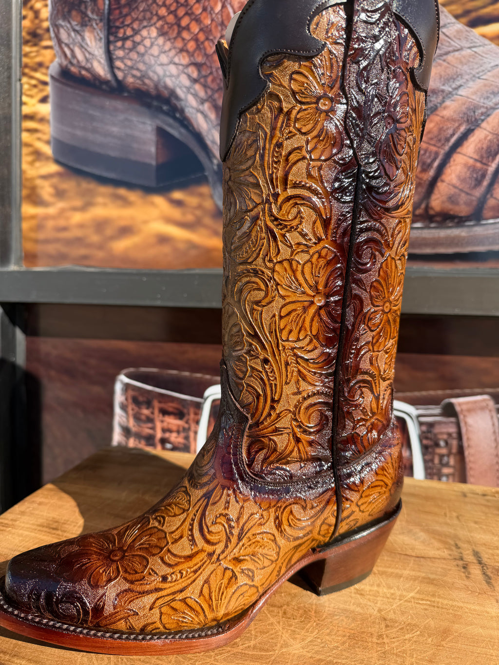 Women's chiseled light Chestnut brown/Cinceladas Cafe Claro