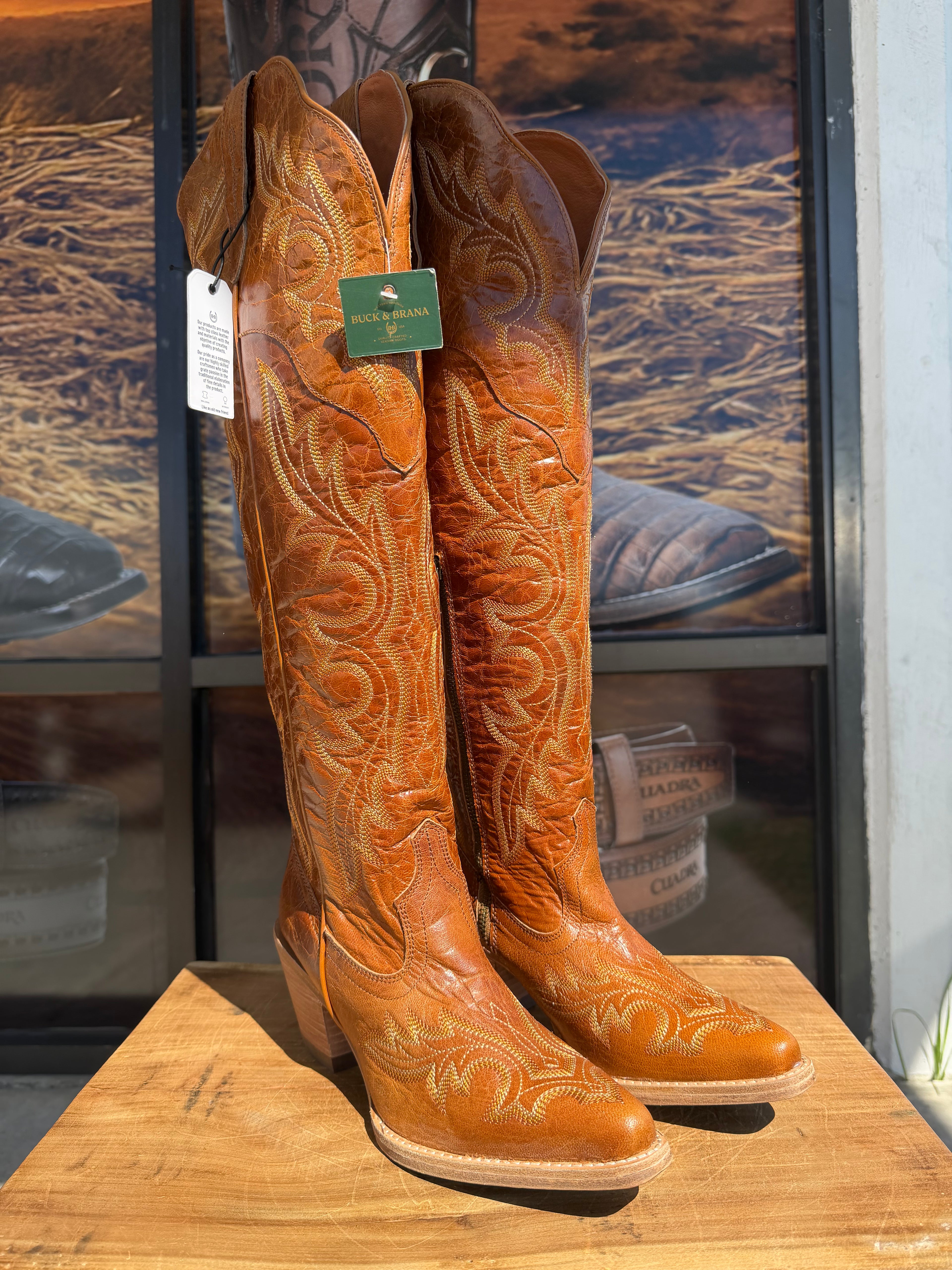 "Julia Brown" Buck & Brana Extra Knee High