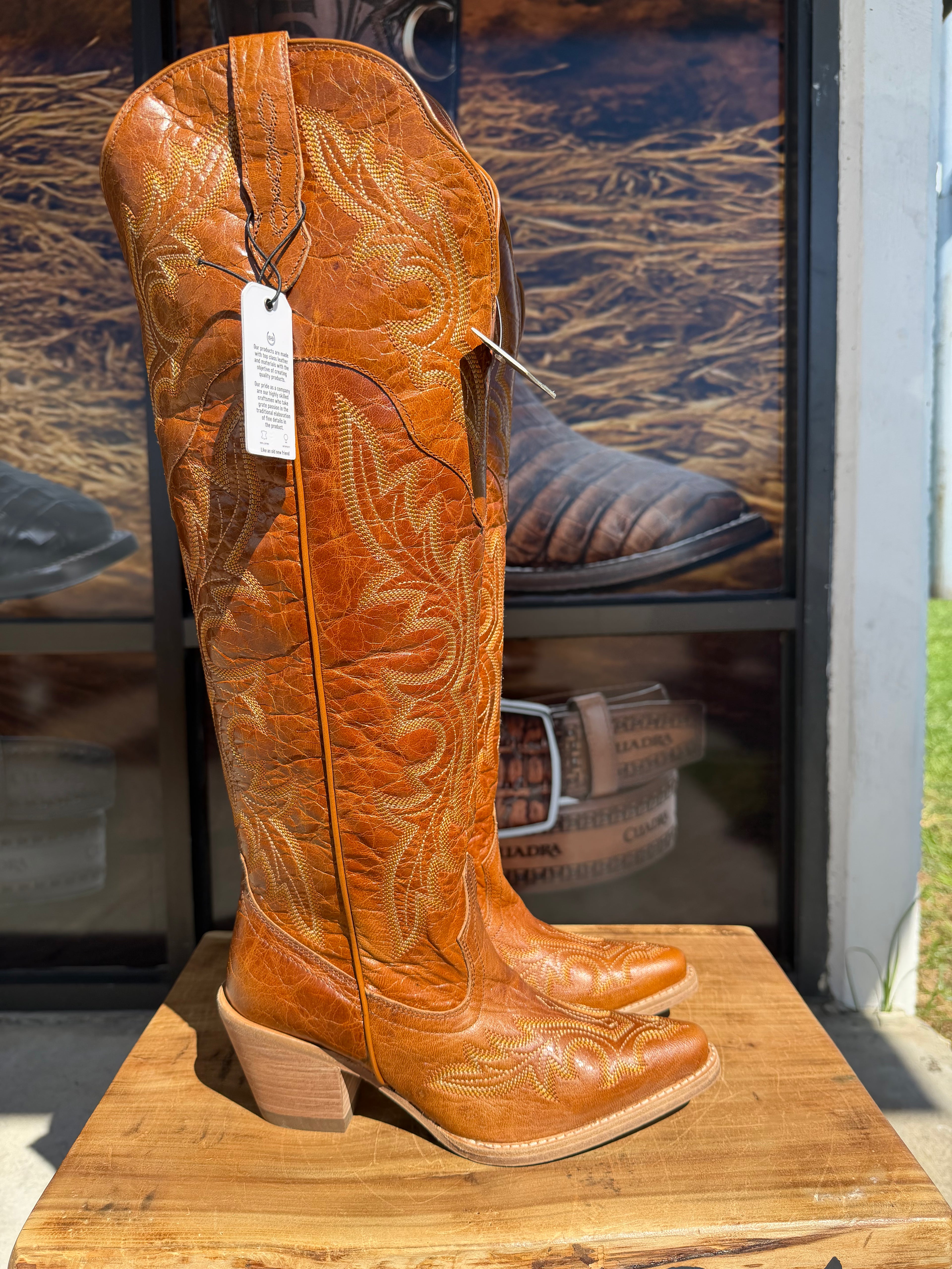 "Julia Brown" Buck & Brana Extra Knee High
